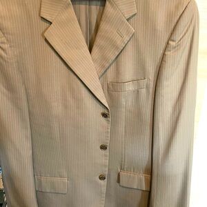 Roberto Villini Couture  Men’s 2 piece tan with small white stripes.